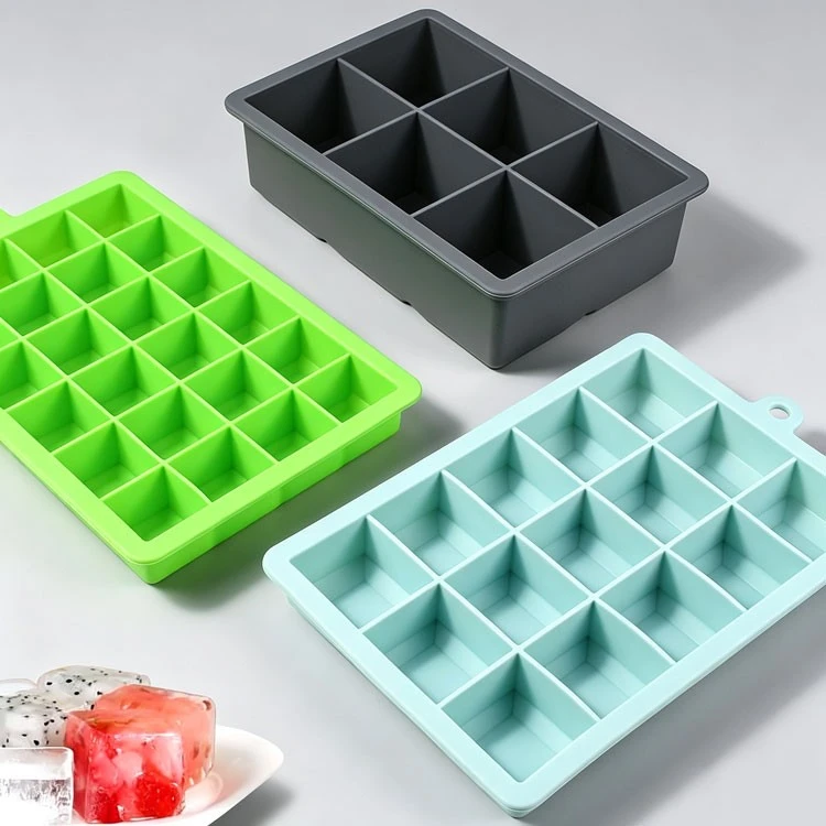 4 silicone ice trays